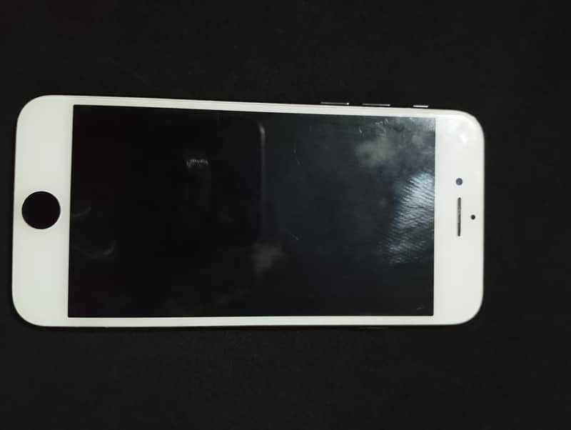 Apple iPhone 7 2