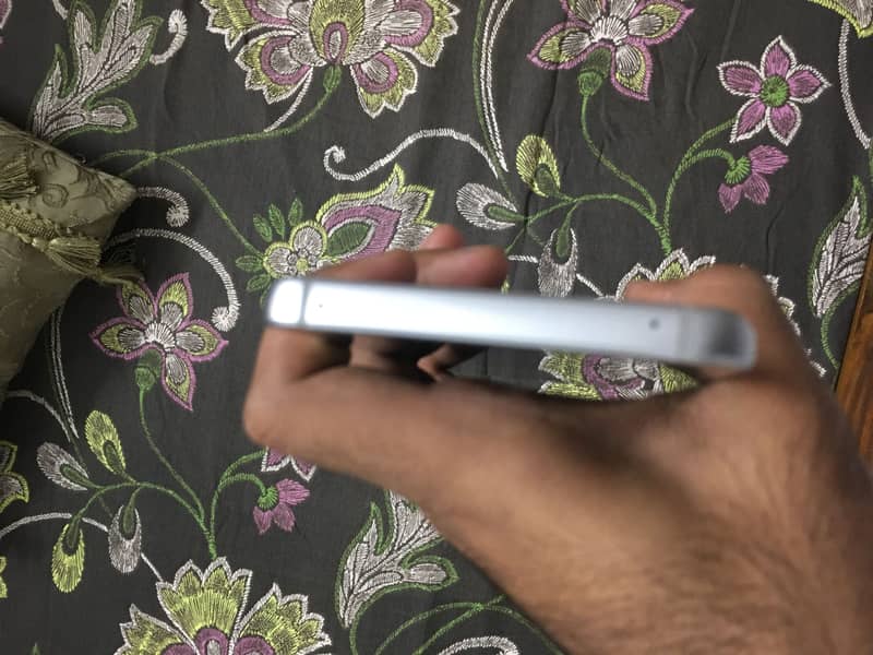 Samsung Mobile Note5 3