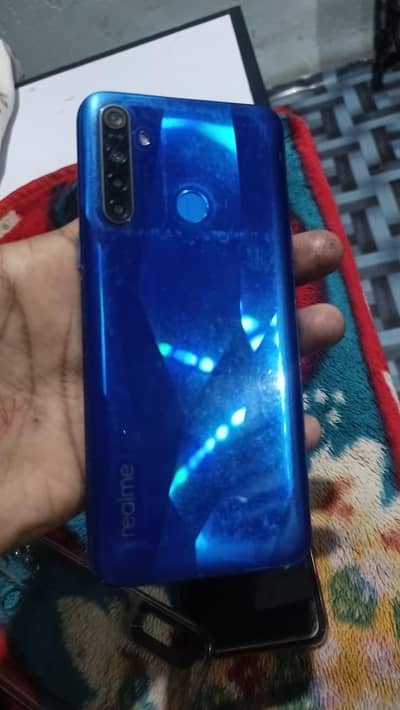 Realme 5