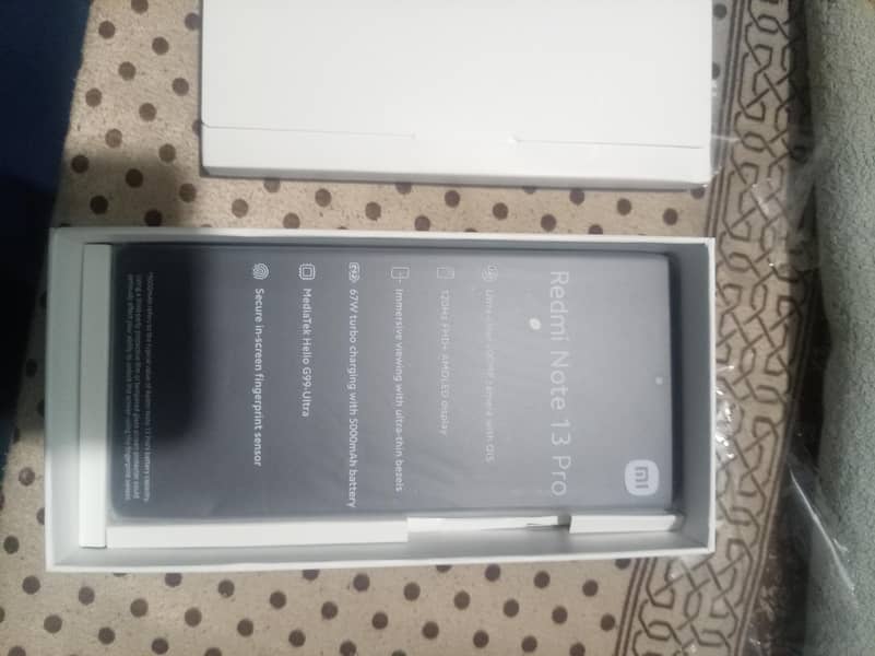 Xiaomi Redmi Note 13 Pro 1
