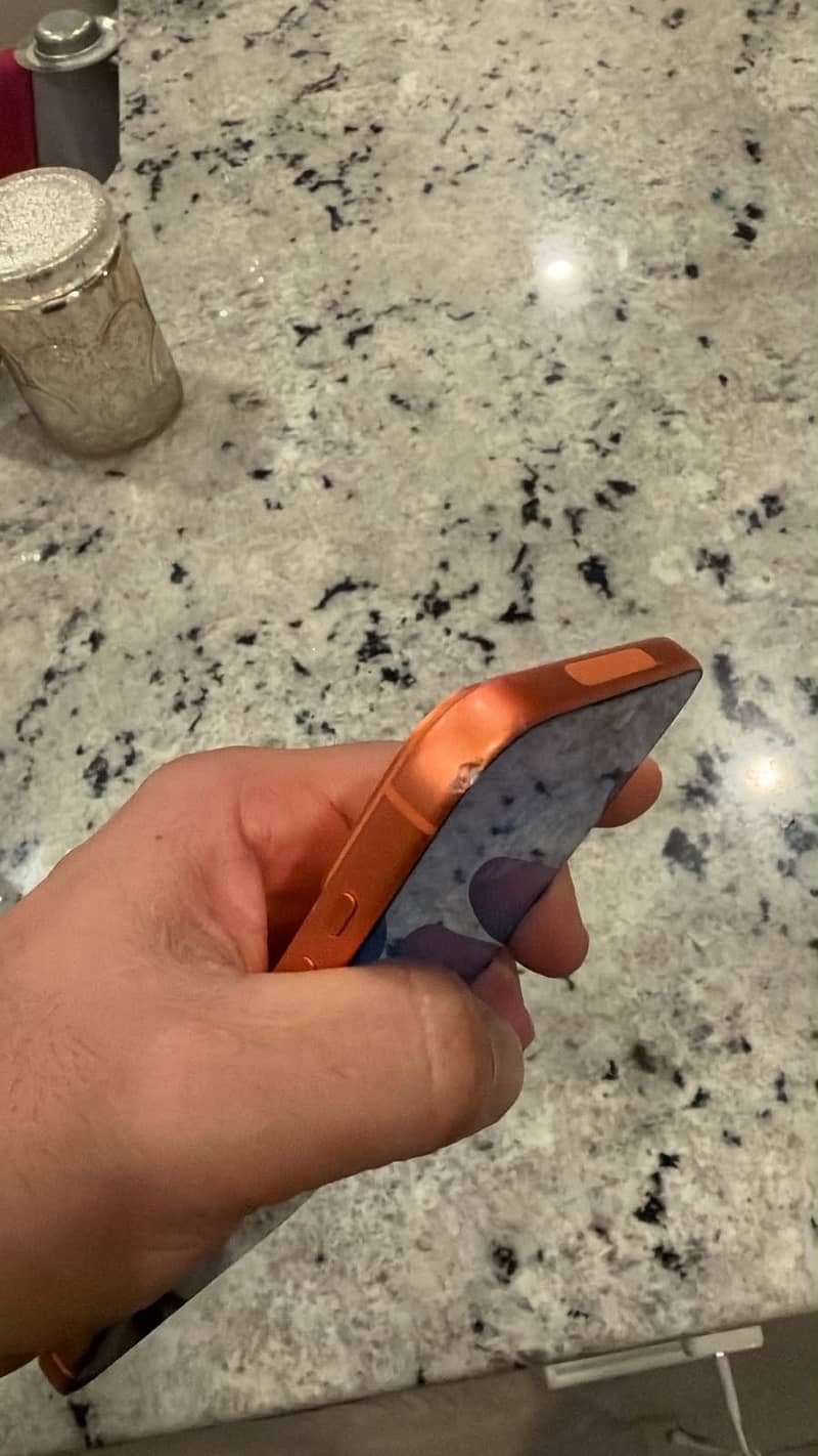 Apple iPhone 17 Pro Max 2