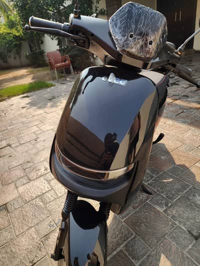 Brand new evee bike