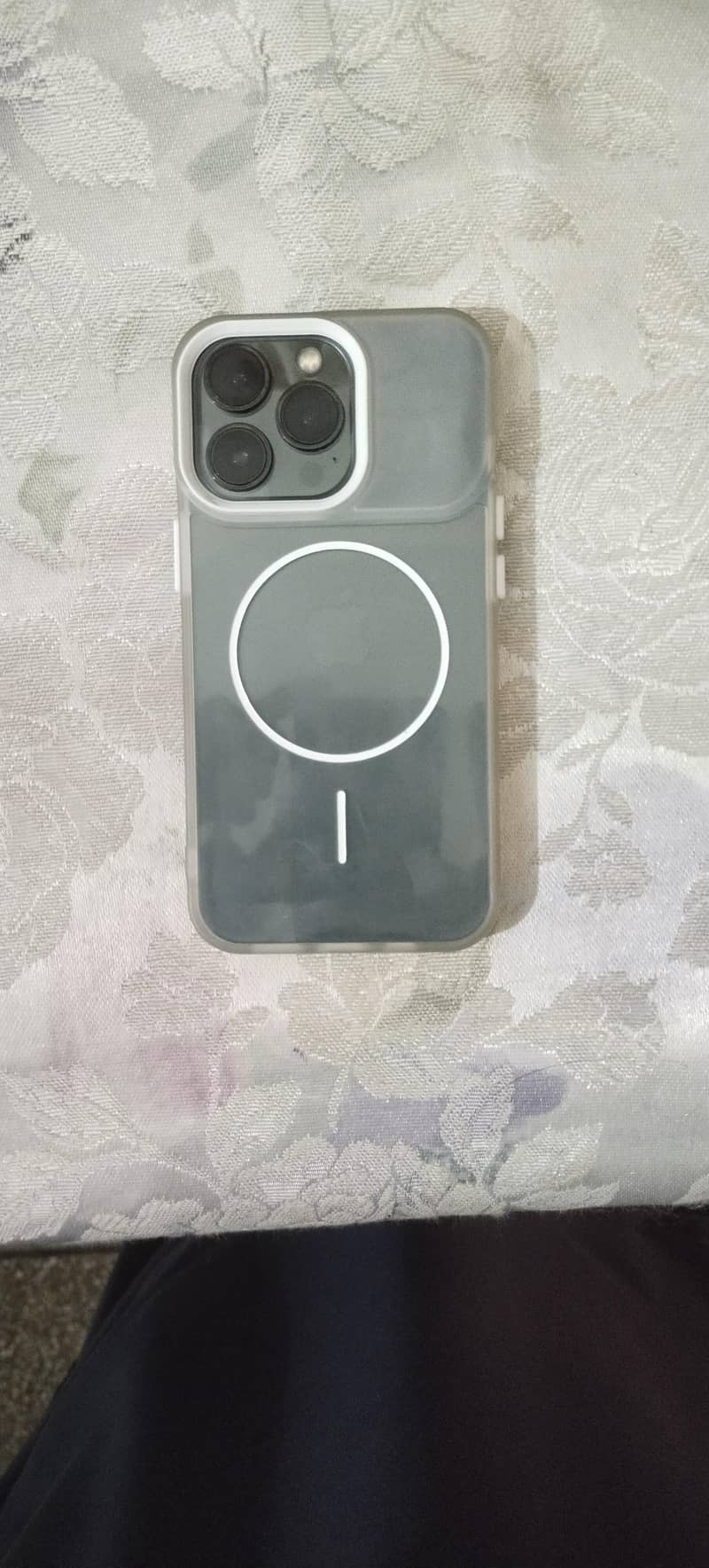 Apple iPhone 13 Pro 0