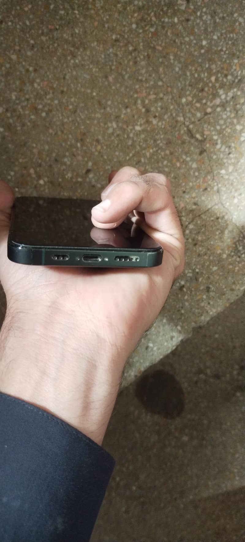Apple iPhone 13 Pro 4