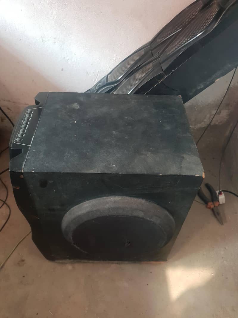 Audionic R-B 105. Bluetooth Speaker 1