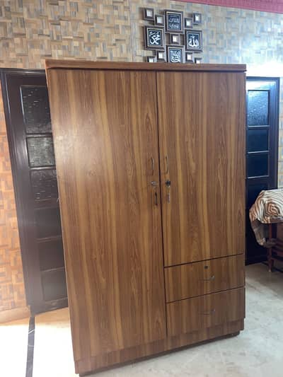 2 door almari