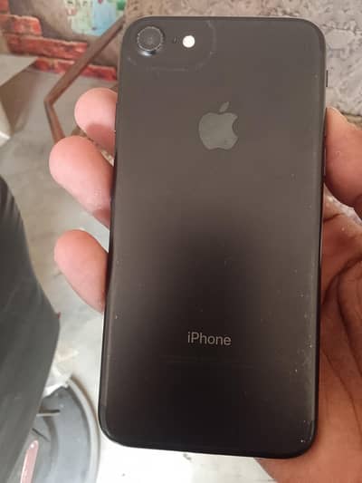Apple iPhone 7