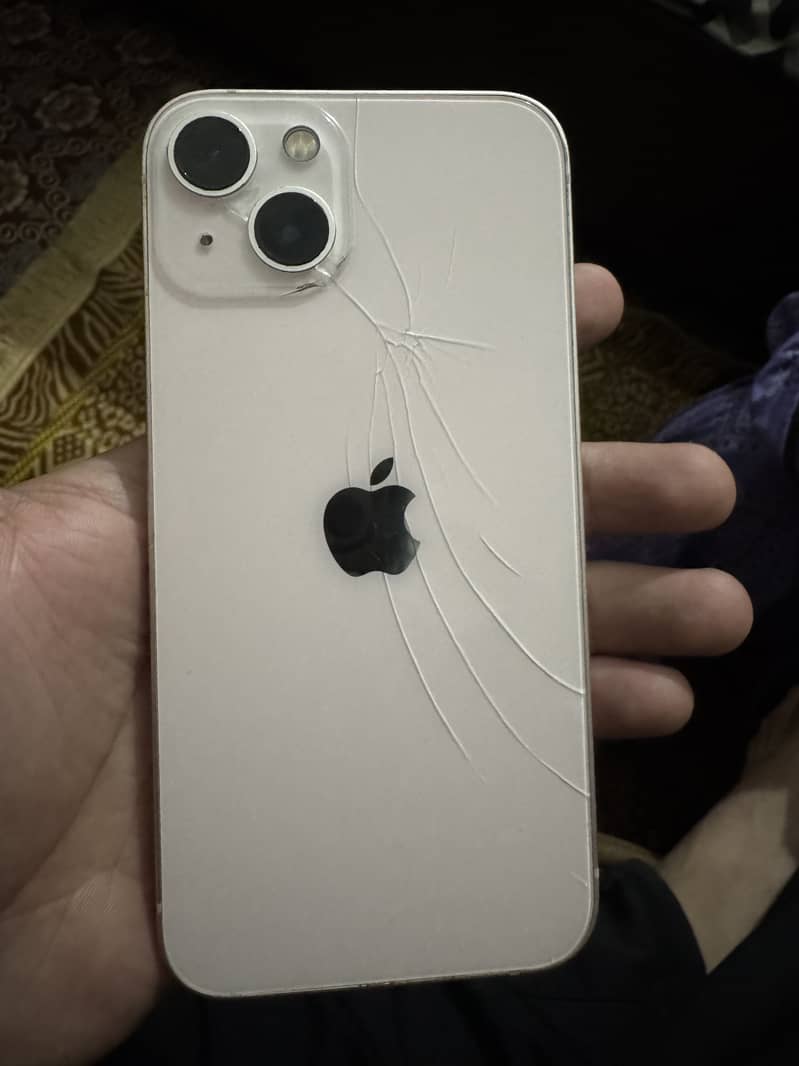 Apple iPhone 13 1
