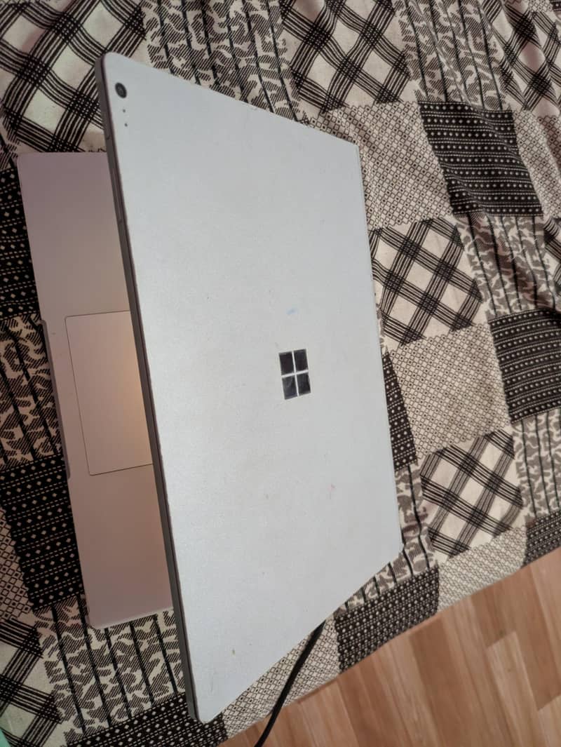 Microsoft surface book 2 touch also use separate as a tablet 0