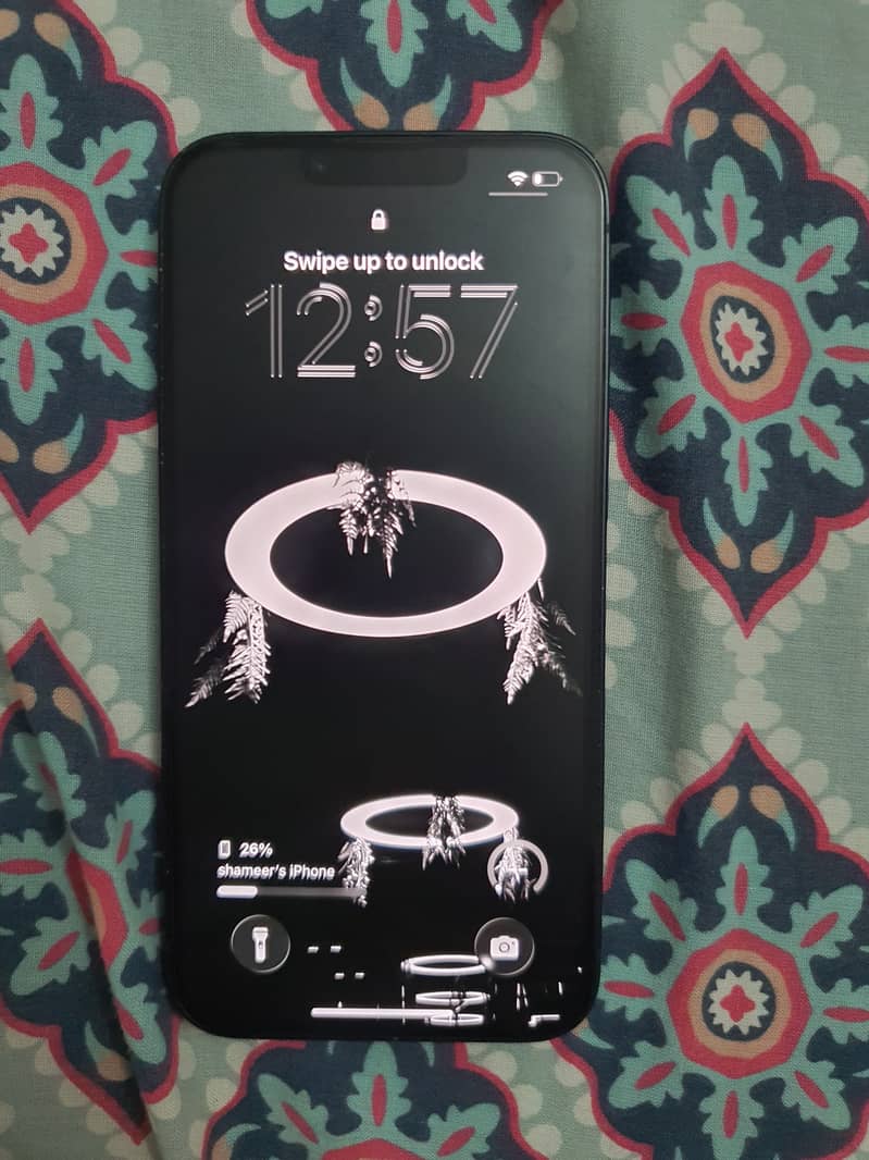 Apple iPhone 14 JV 1