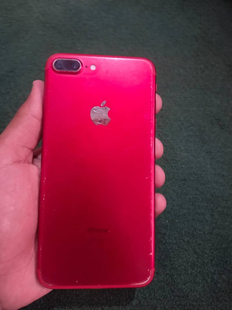 Apple iPhone 7 Plus 3