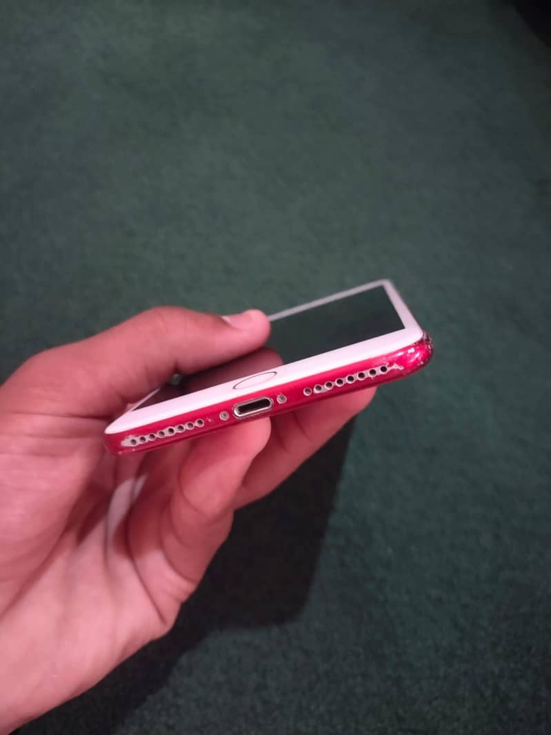 Apple iPhone 7 Plus 4