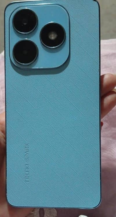 Tecno Spark 20
