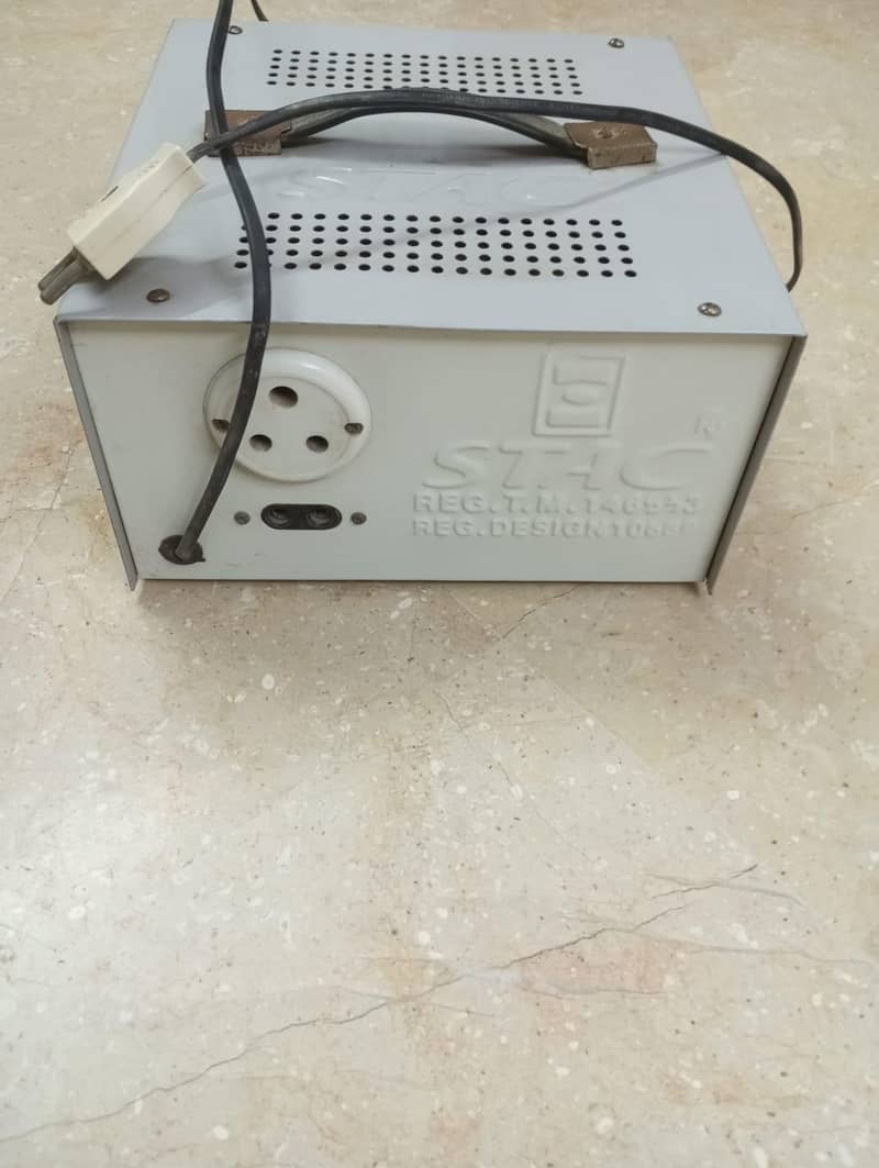 STAC Voltage Stabilizer 3200 Watt 2