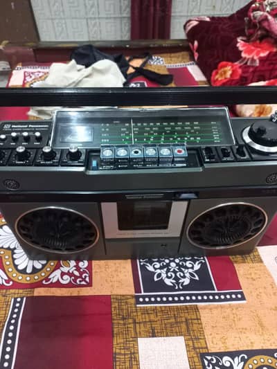 National Panasonic 466 Model Tape Recorder Radio