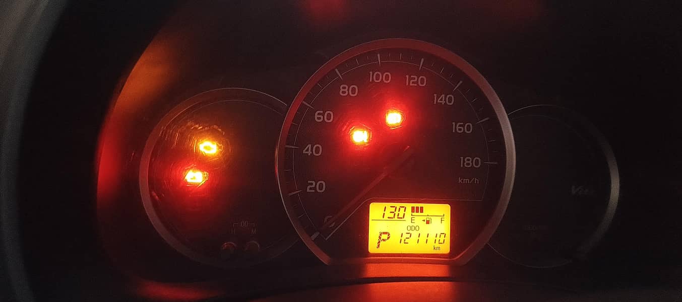Toyota Vitz 8
