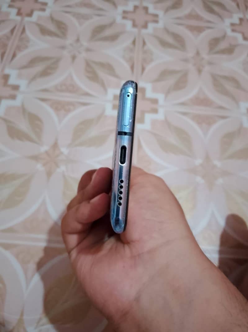 One Plus 7T 3