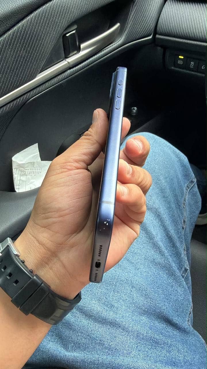 Apple iPhone 17 Pro Max 0