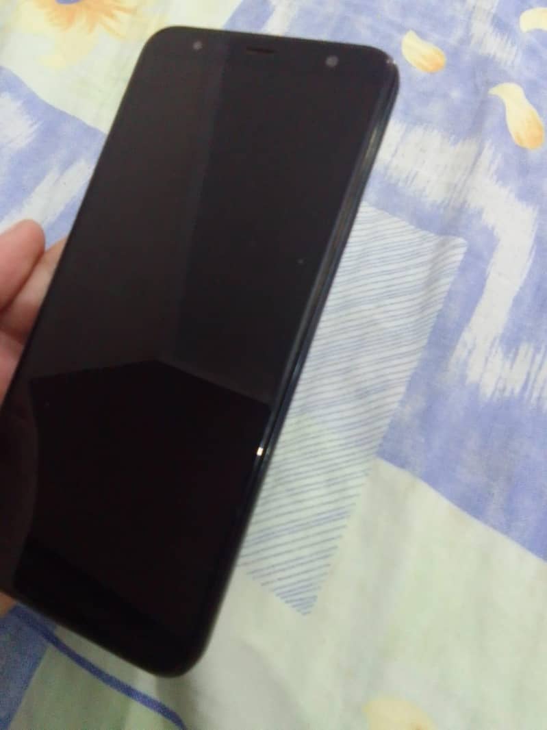 Samsung Mobile J4 Plus 1