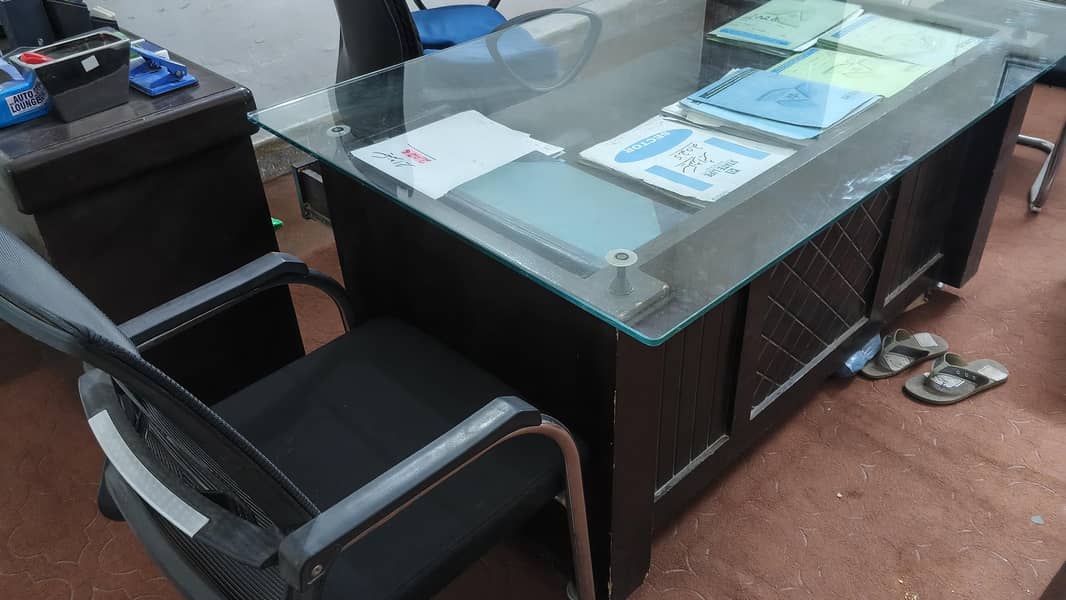 office glass table 1