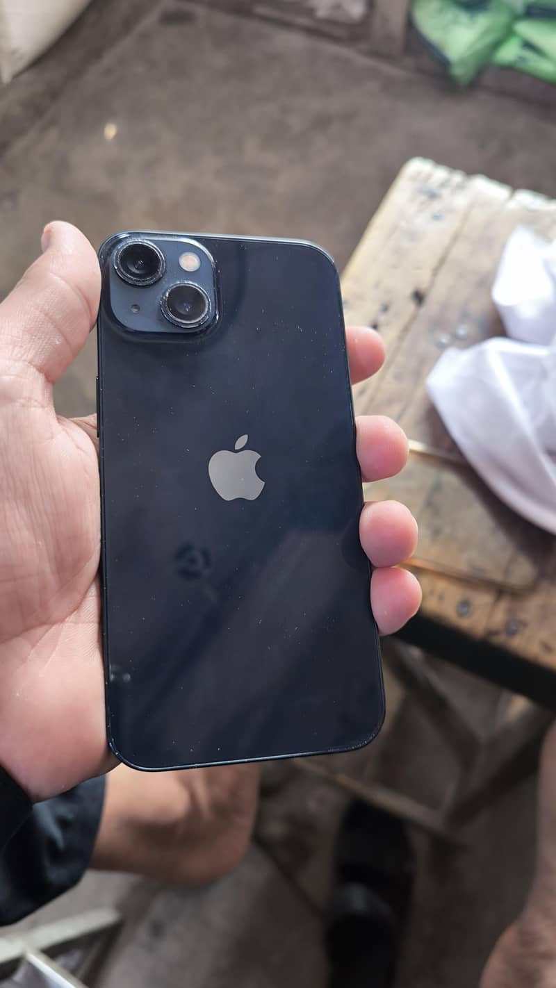 Apple iPhone 13 1
