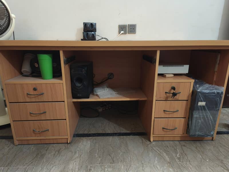 Computer Table / Workstation / Office Table 1
