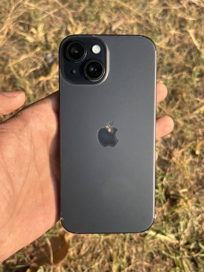 Apple iPhone 15 2