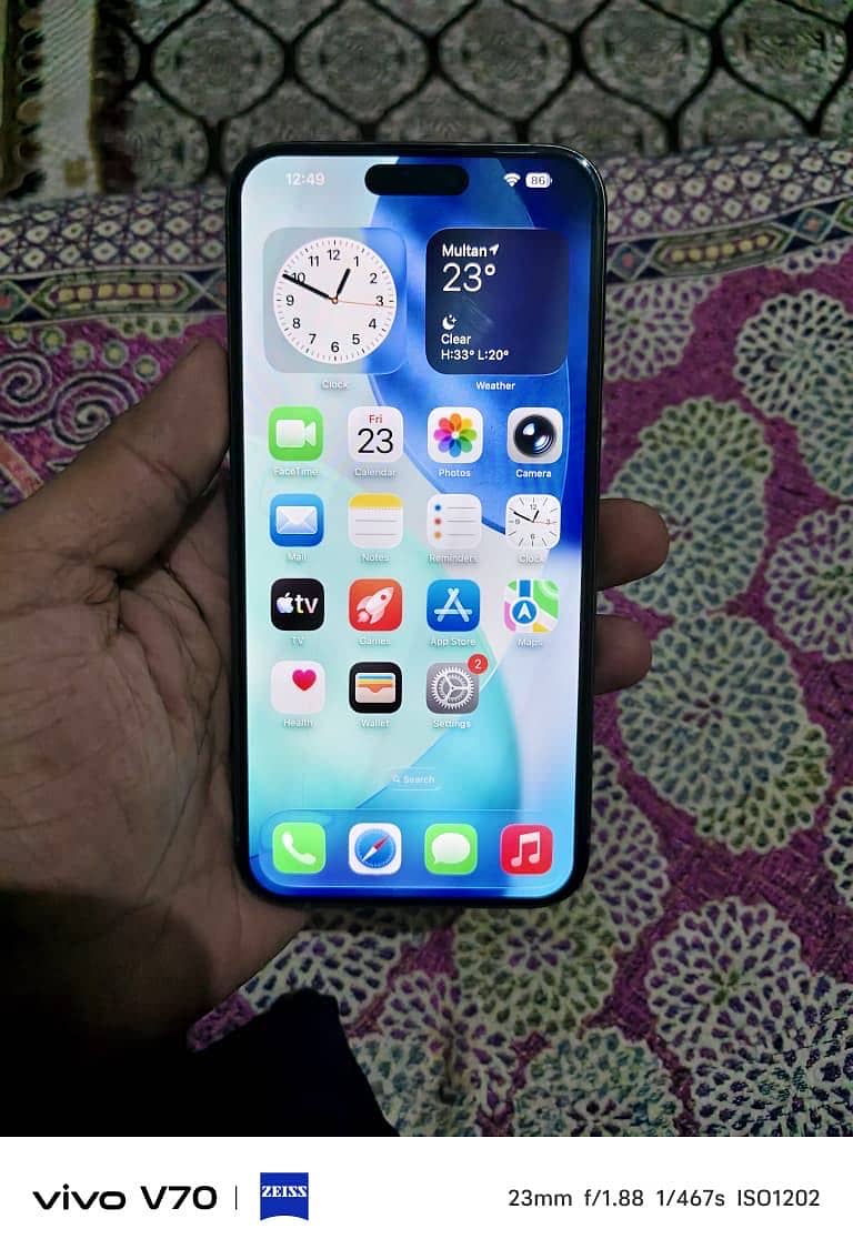 iPhone 15 pro max 3