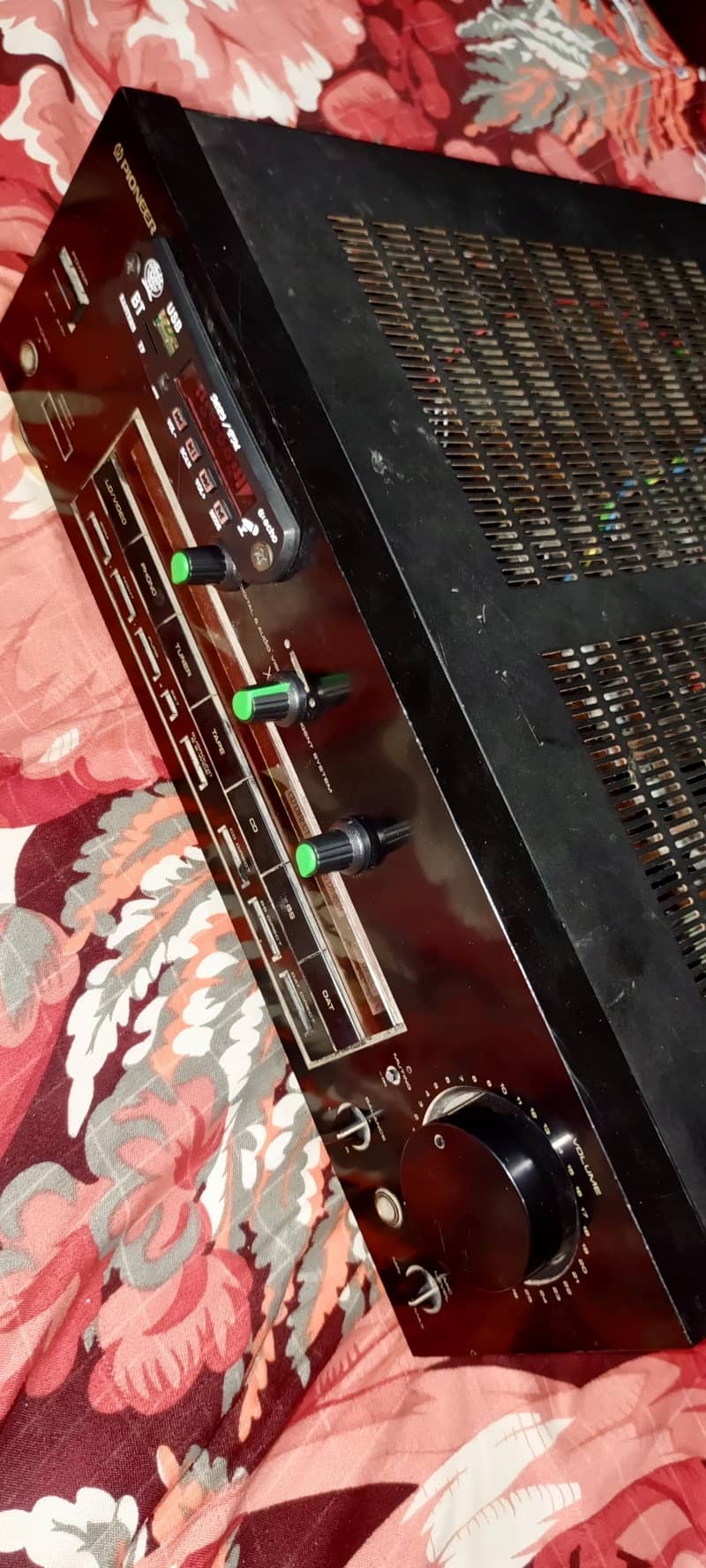 pioneer emplifier 0