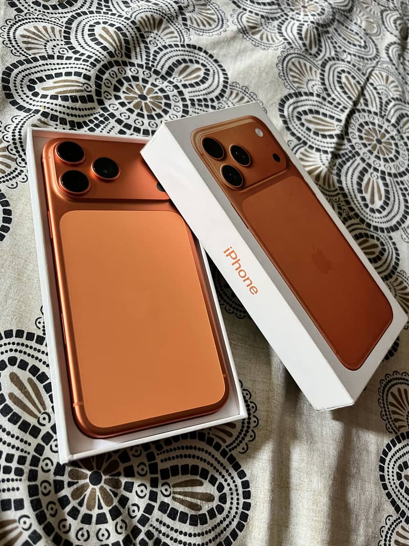 Apple iPhone 17 Pro Max 0