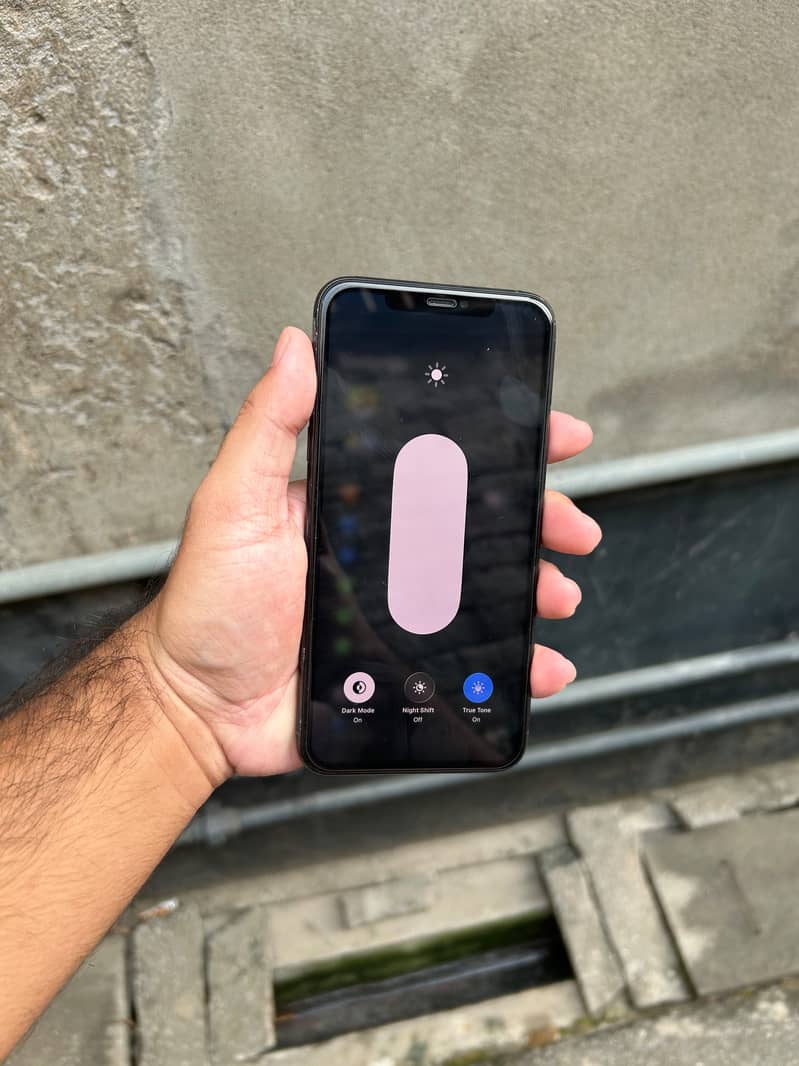 Apple iPhone 11 Pro Max 5