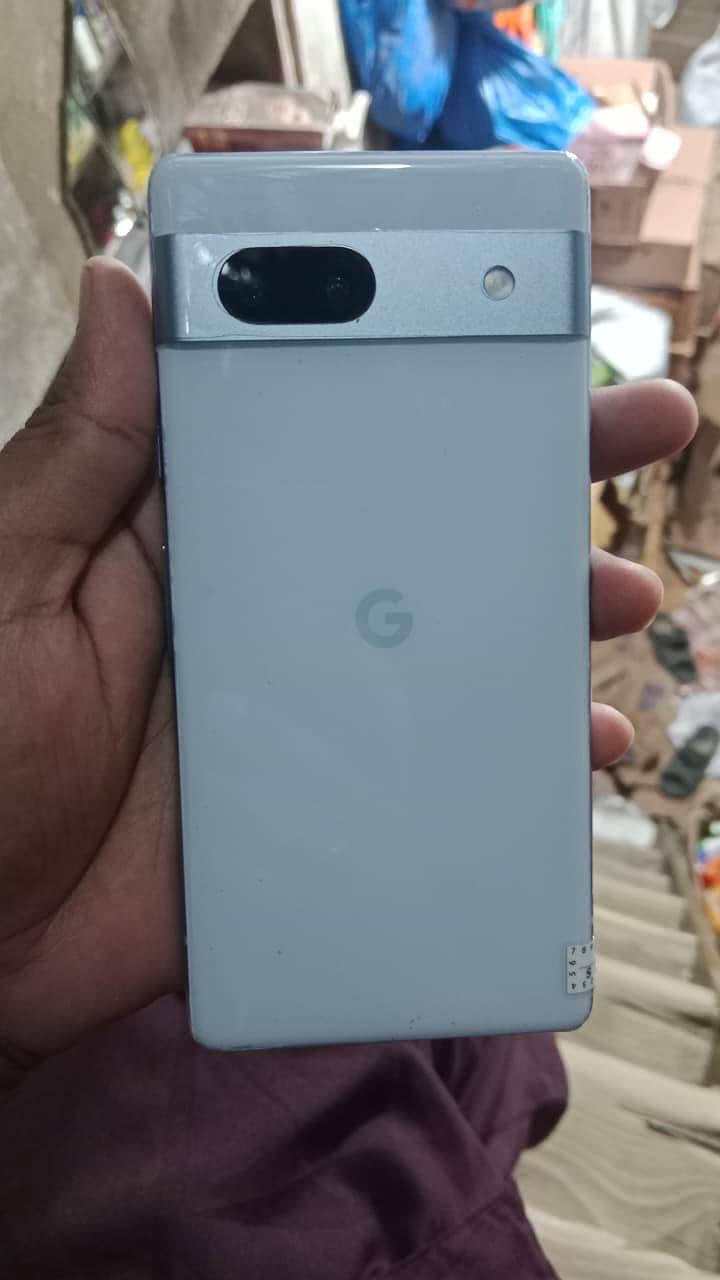 Google Pixel 7a 1