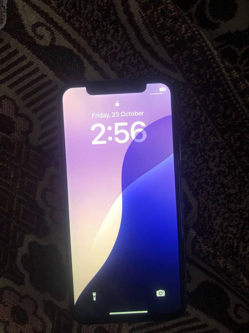 Apple iPhone XS 0
