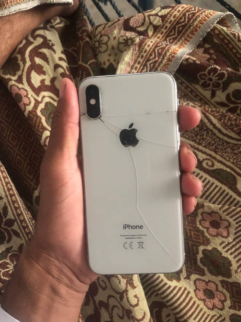 Apple iPhone XS 3