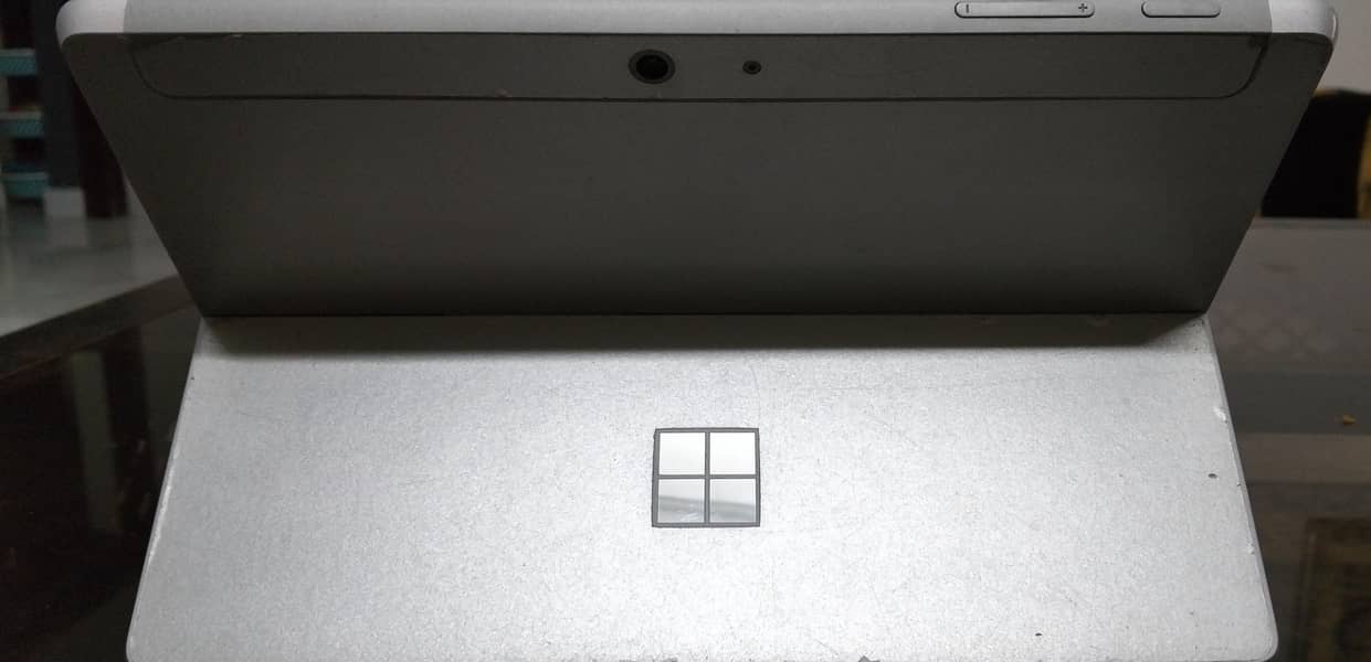 Microsoft PC Tablet 128 GB 3