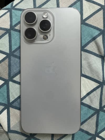 Apple iPhone 15 Pro Max