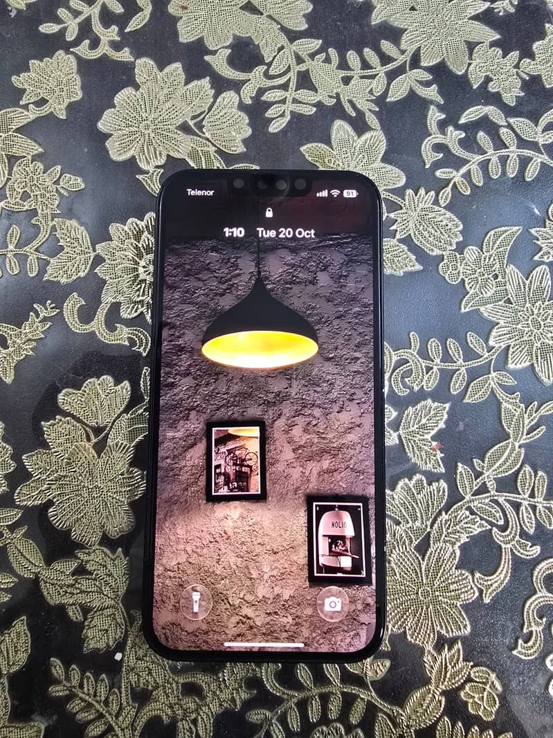 Apple iPhone 14 1