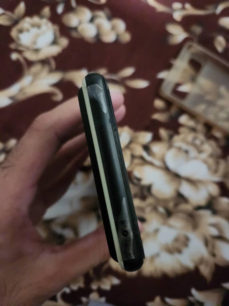 Google Pixel 6 must read description 5