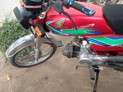 Honda cd 70 2018