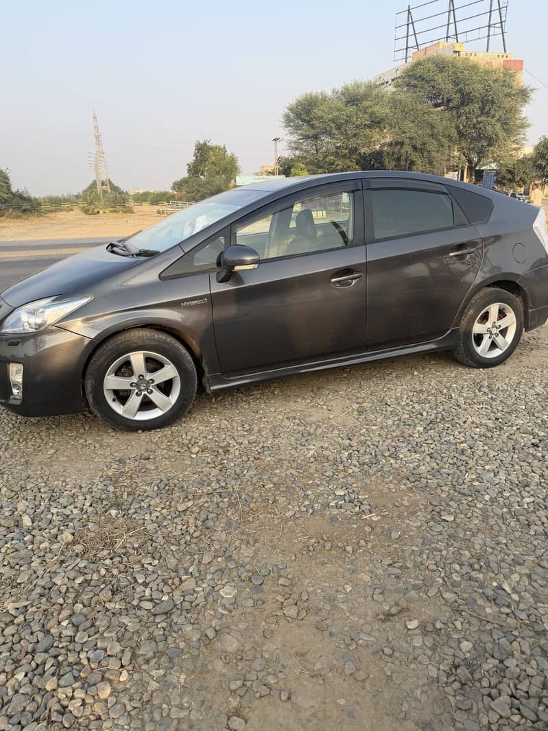 Toyota Prius 2010/2016 - Cars - 1120787433