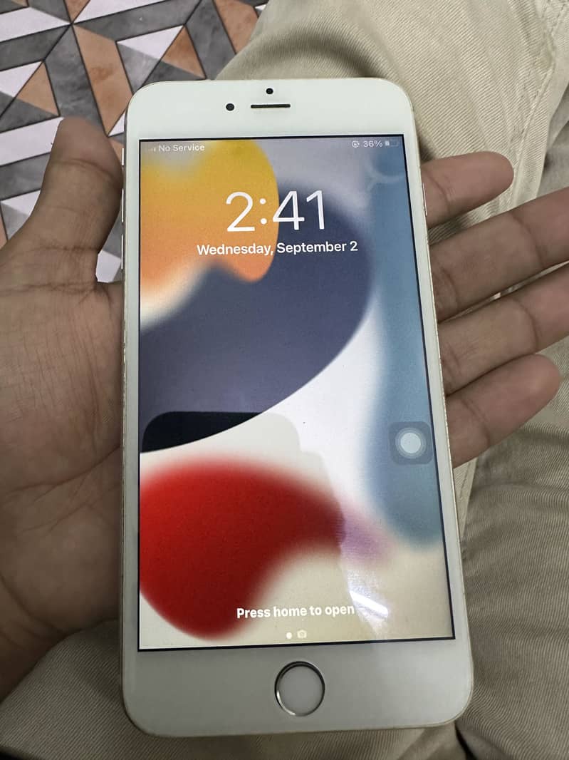 Apple iPhone 6S Plus 1
