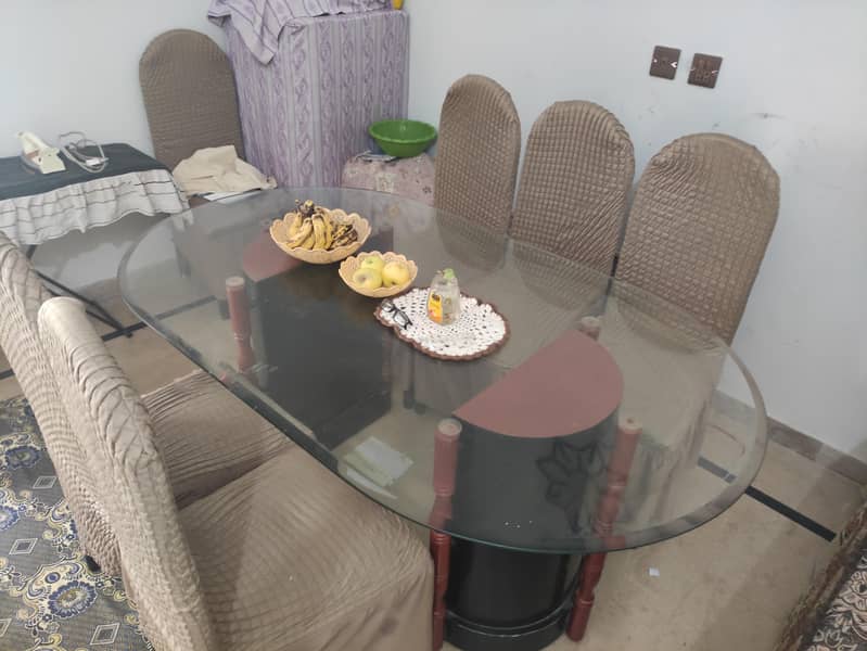 Dining table 5