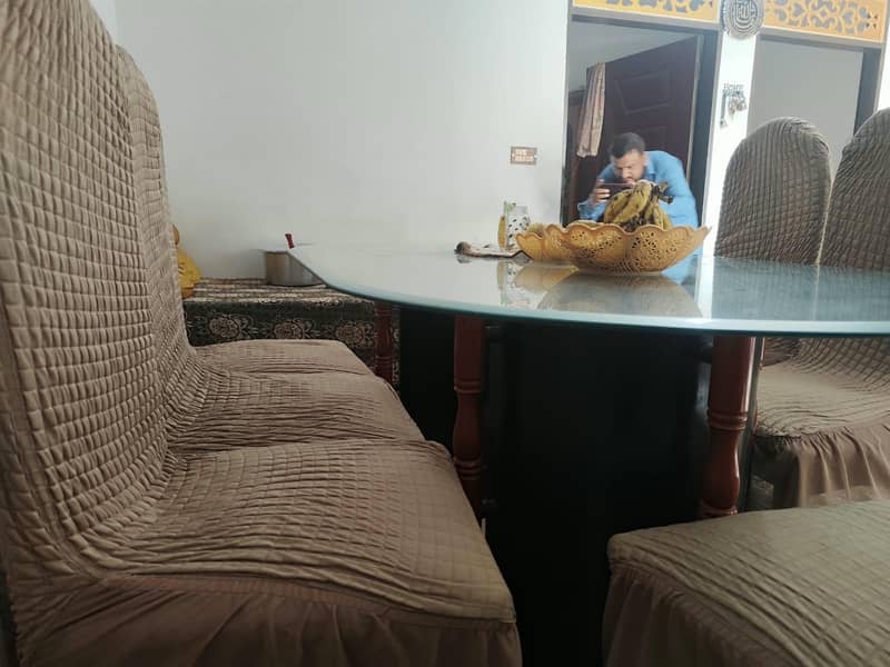 Dining table 8