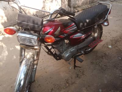 Honda 125 (0-3-3-3-9-2-5-3-5-4-0)