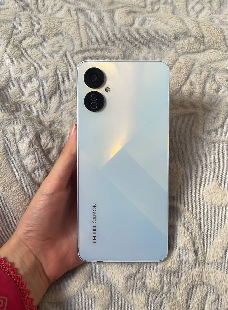Tecno Camon 19 0