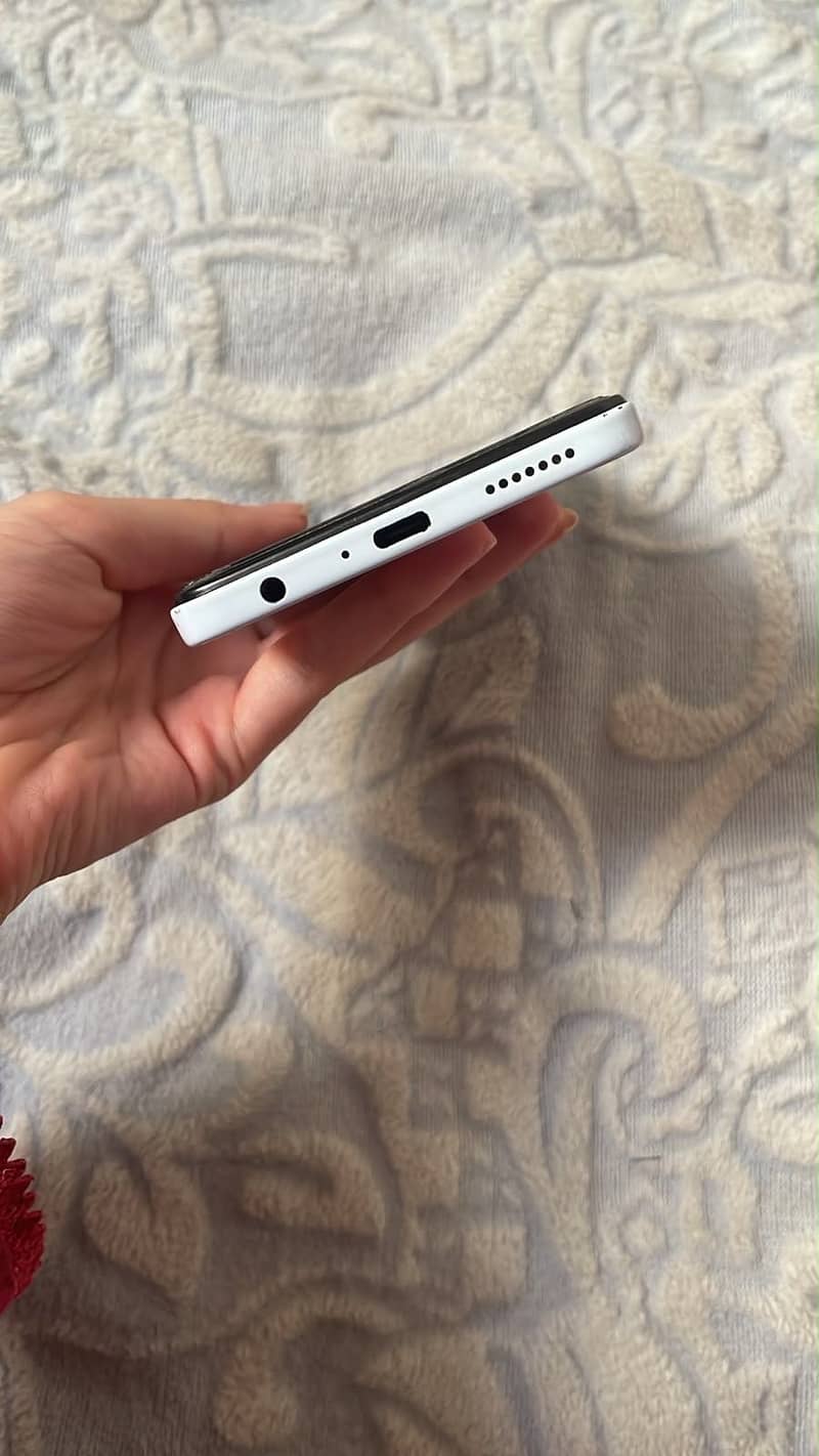 Tecno Camon 19 3