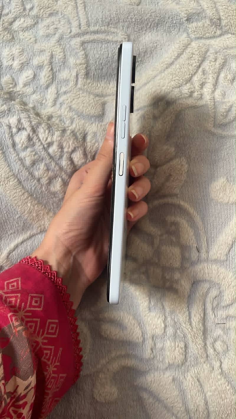 Tecno Camon 19 5
