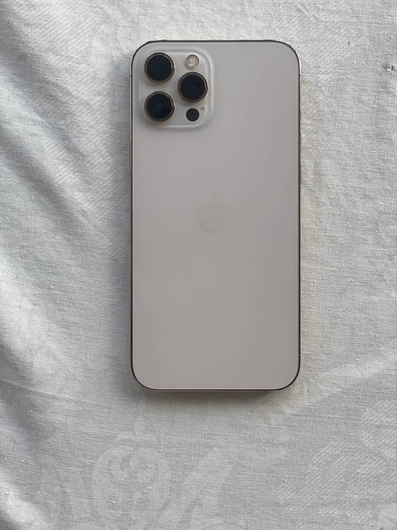 Iphone 12 pro max 2