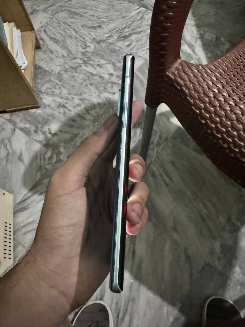 One Plus 8 Pro 4