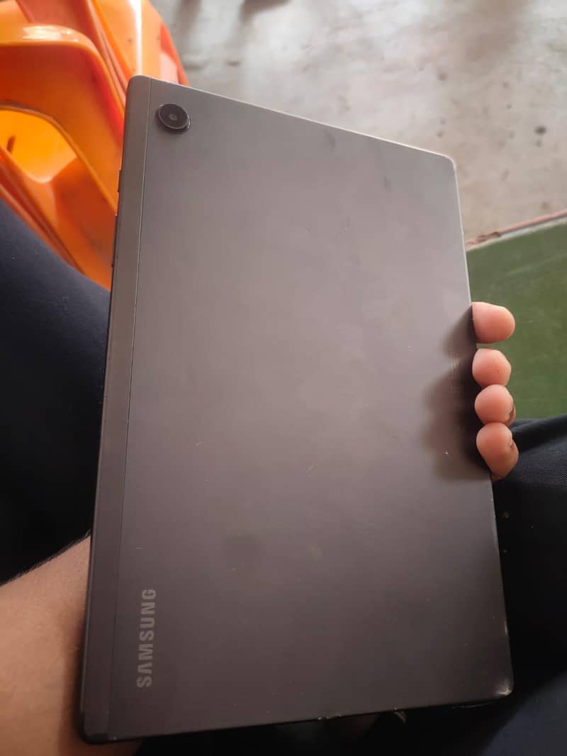 galaxy tab A8 0